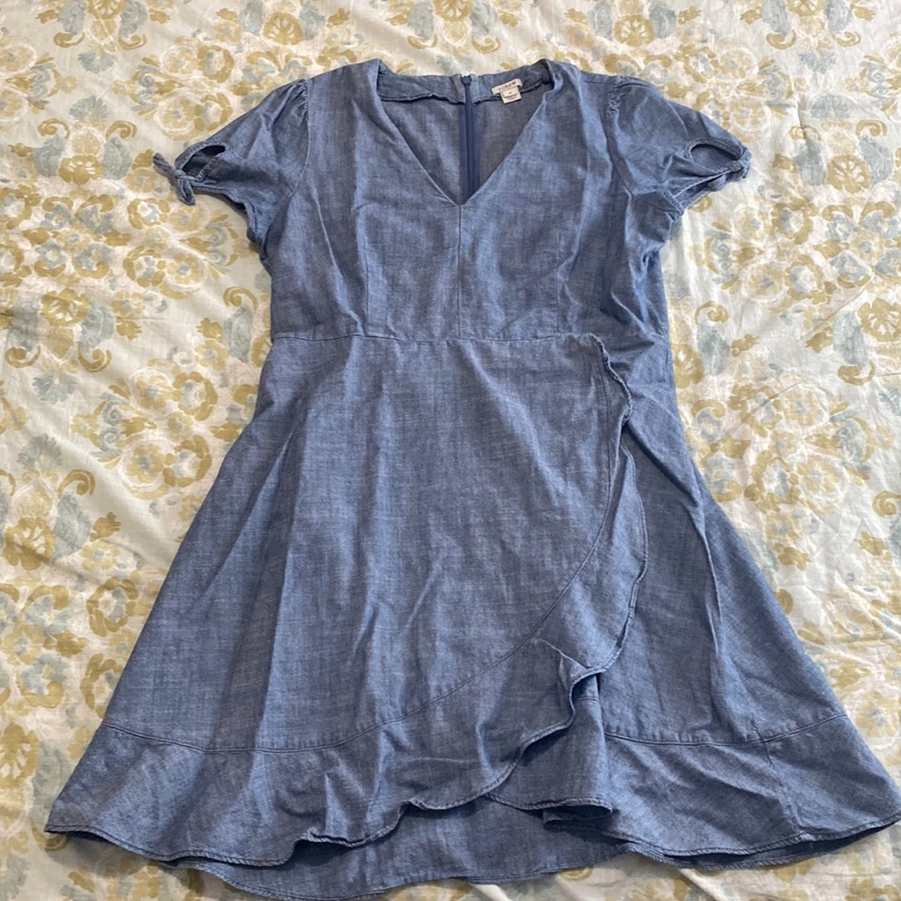 Chambray faux wrap blue cotton dress. Size 12. J. Crew.